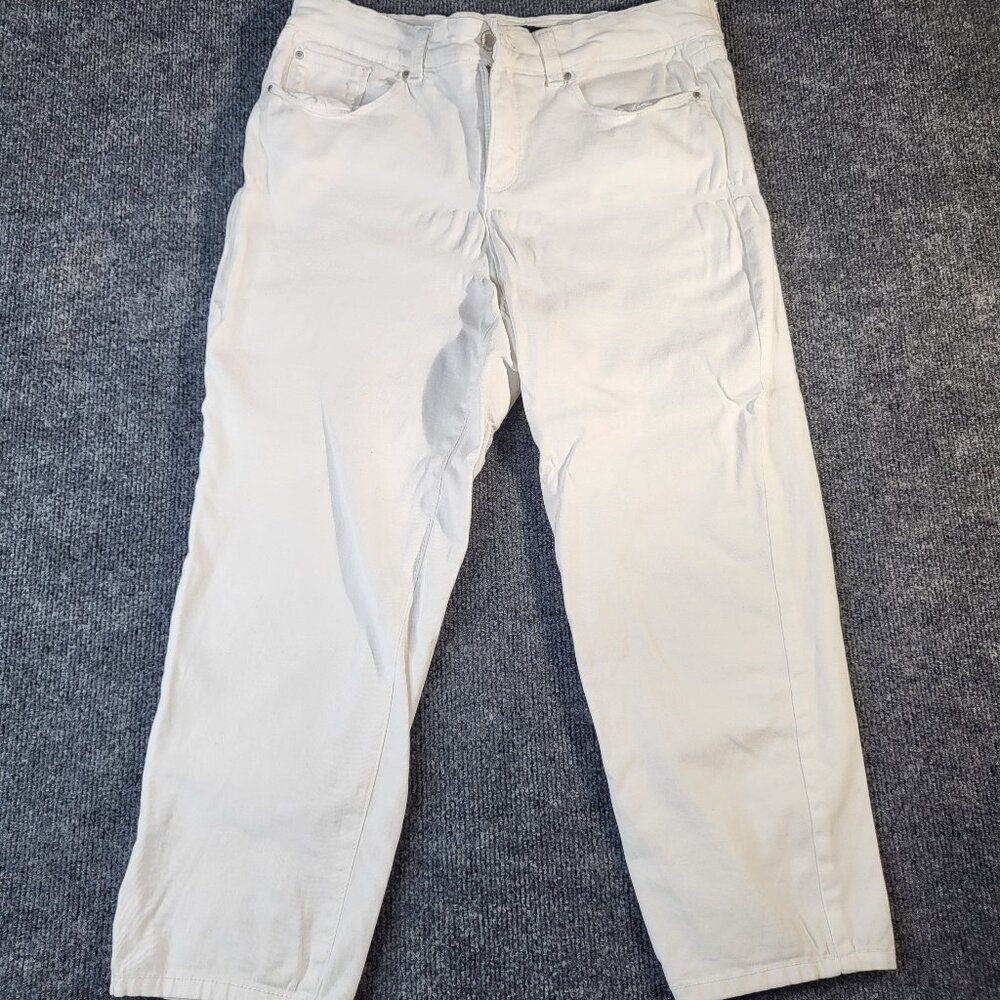 Charter Club Jean Shop Classic Straight Women’s White Pant Size 8